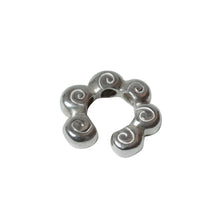 Cargar imagen en el visor de la galería, EAR CUFF ESPIRAL GRANDE
